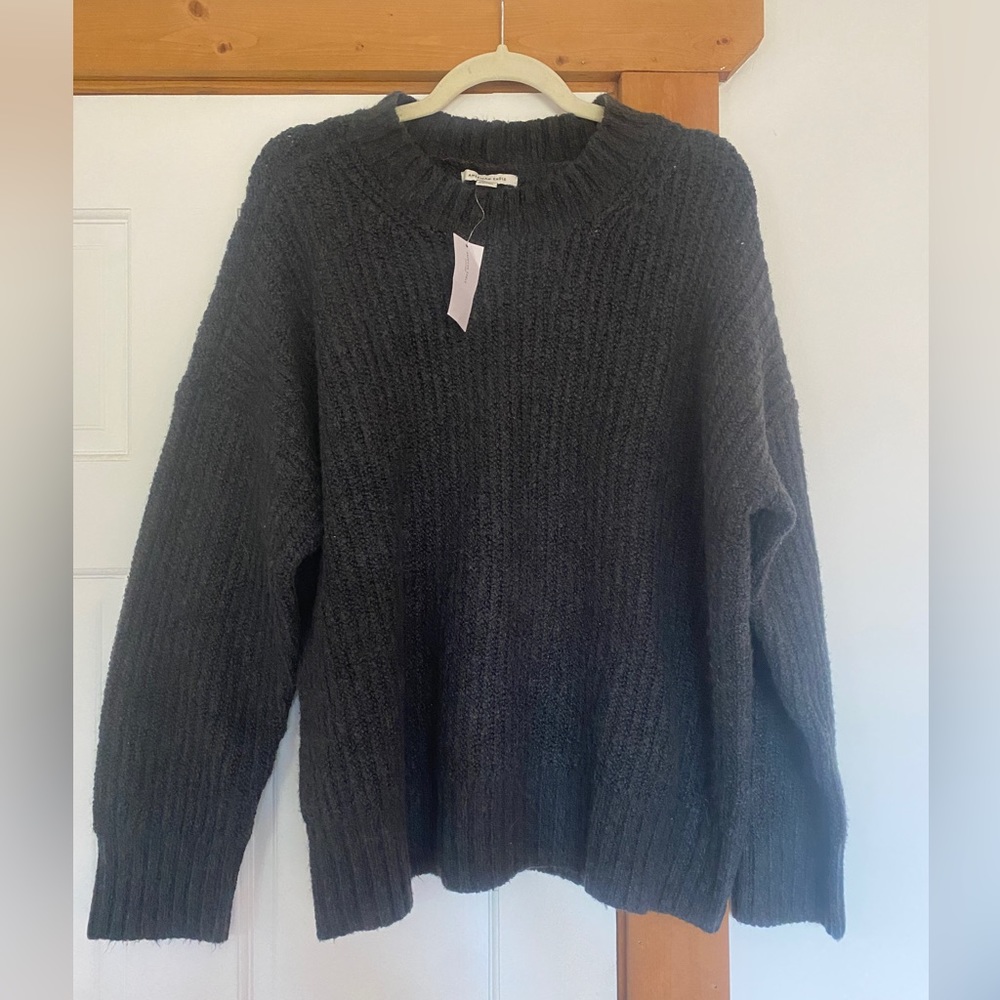 American Eagle Chunky Knit Oversized Charcoal Sweater size Medium New with Tags